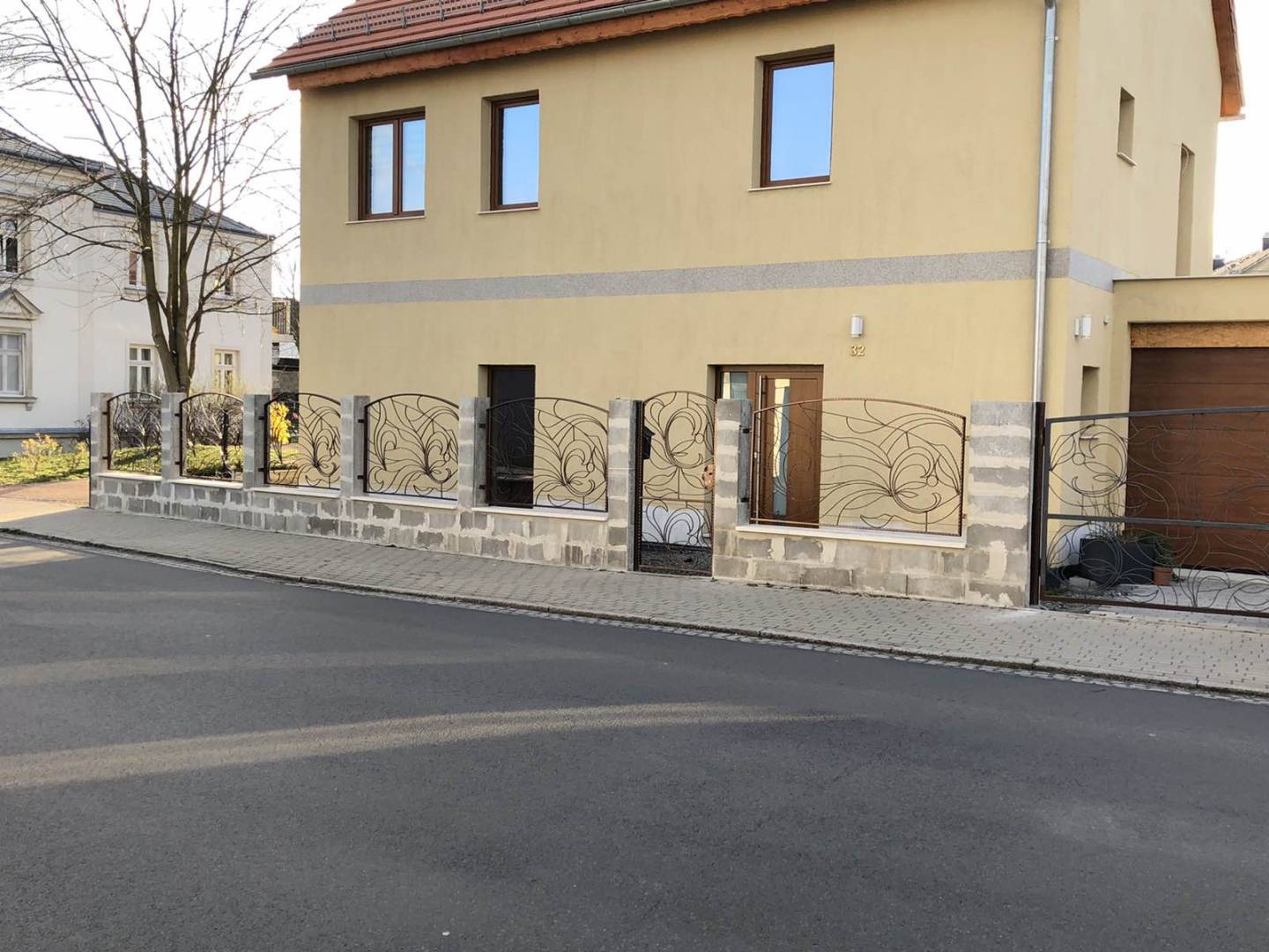 IMG-6dc18446e0ae93b29e4220f25caa6252-V