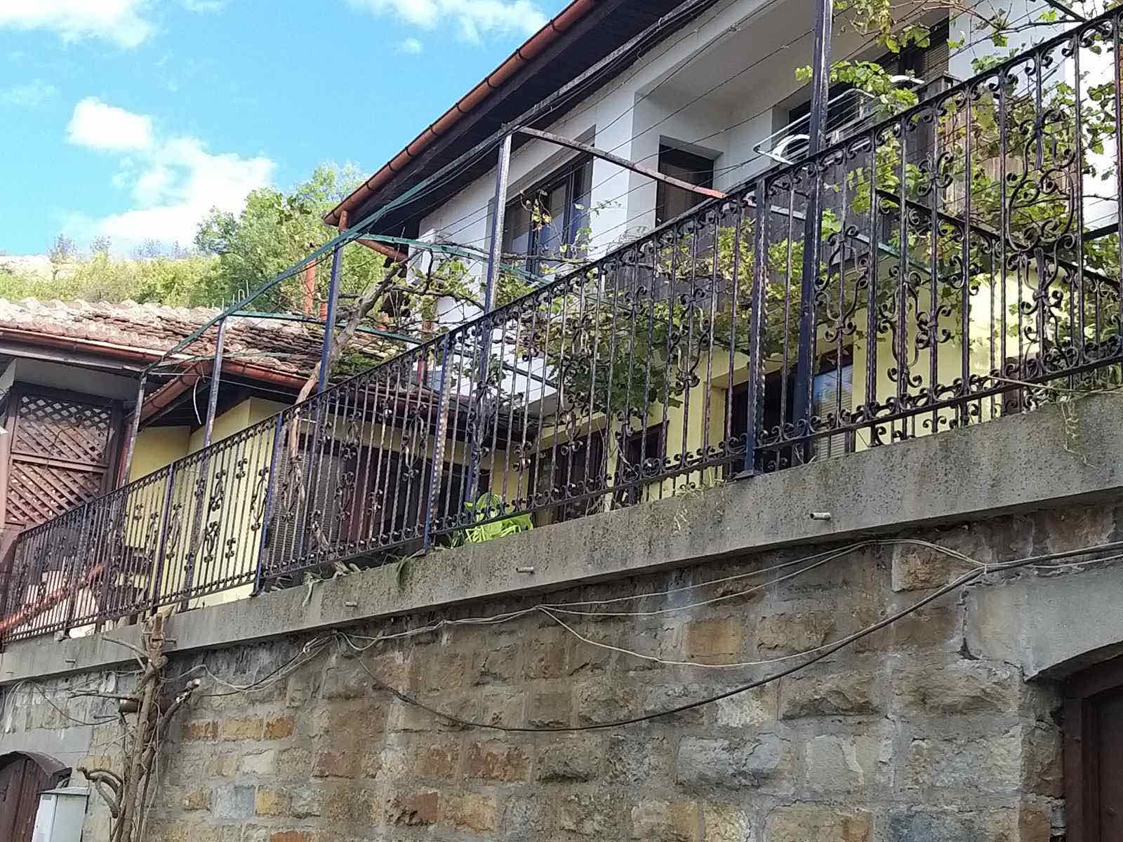 IMG-01551479f8b9cce5109731bc3c19f5ce-V