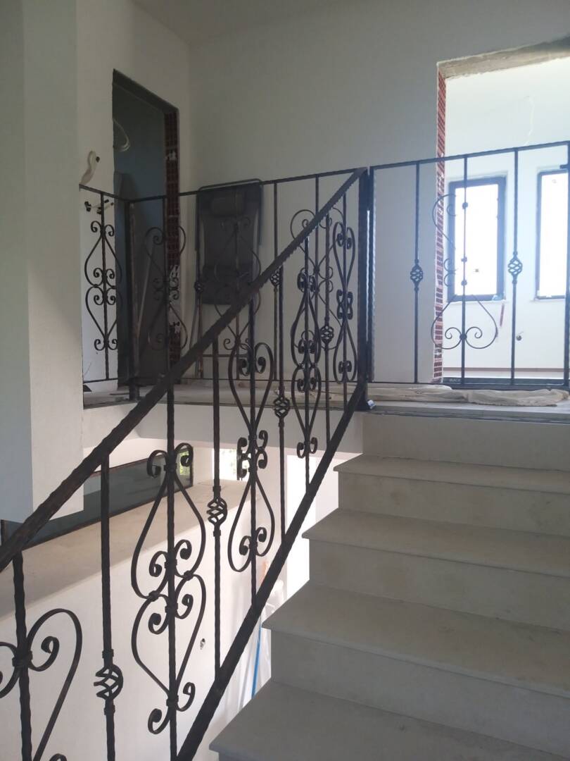 IMG-002f20f44d7e693c2a38f76ddfea987e-V