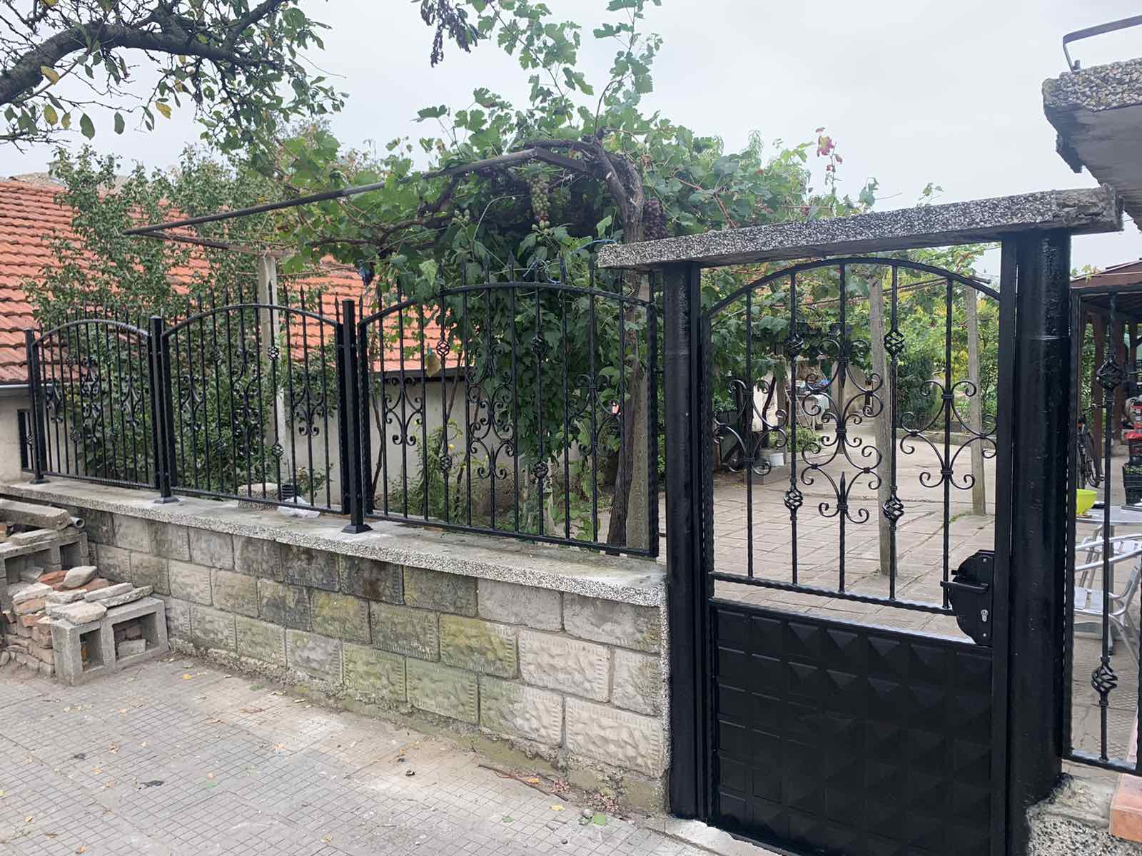 IMG-282bc64c40dd07b89ea7c9110fd3e7d1-V