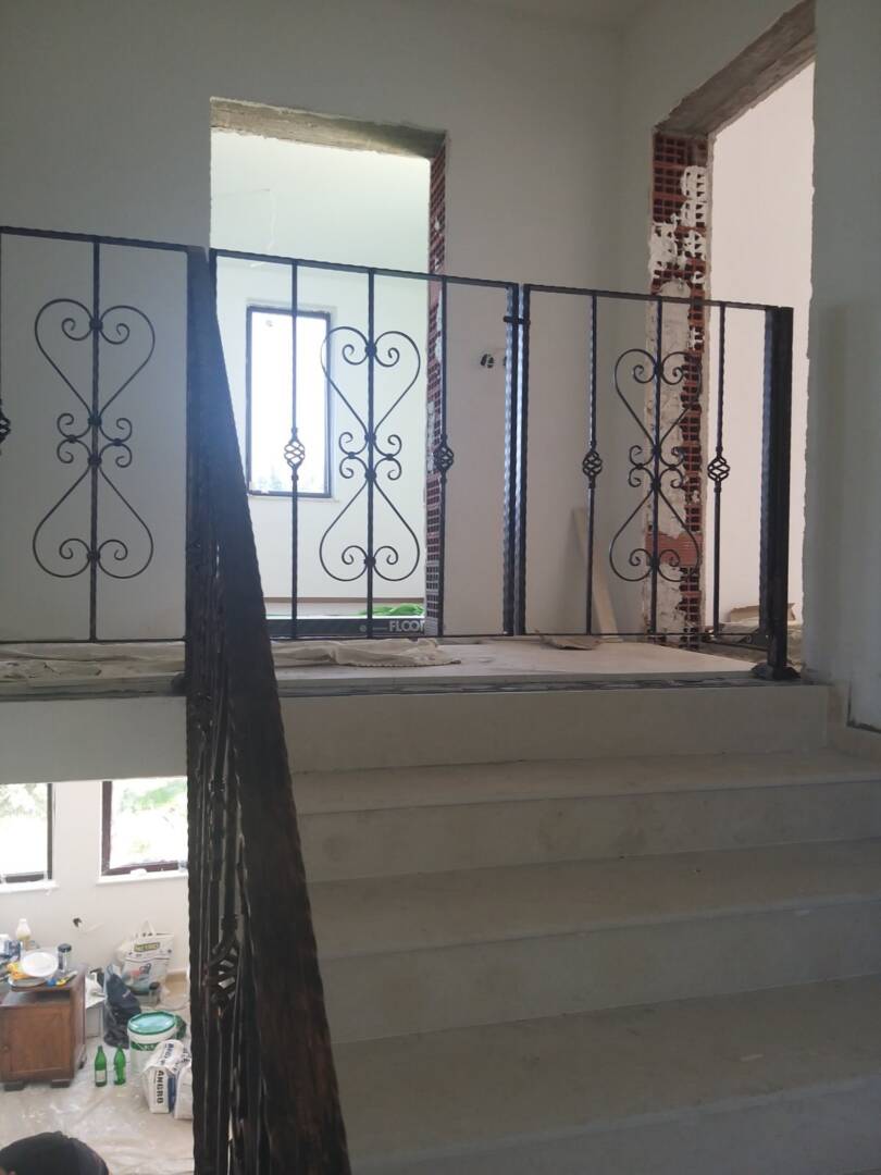 IMG-f0a486a9a1456c3dc68e30aff6faf7cf-V